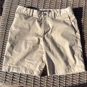 Banana Republic Aiden Shorts, Size 32